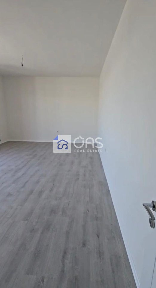 Jepet apartament me qera  2+1+2 ne rezidencen 'Univers City'