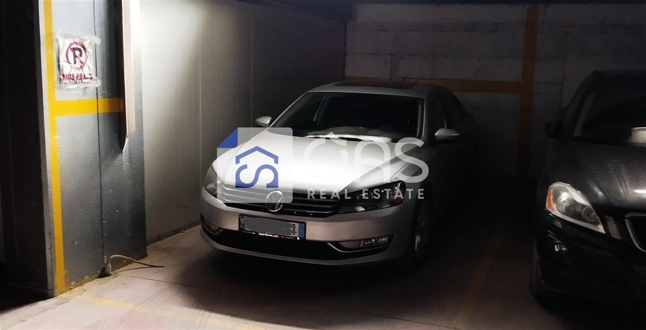 Garazh për Shitje në Rruga e Kavajës, Tiranë - 35,000€ | 18 m²