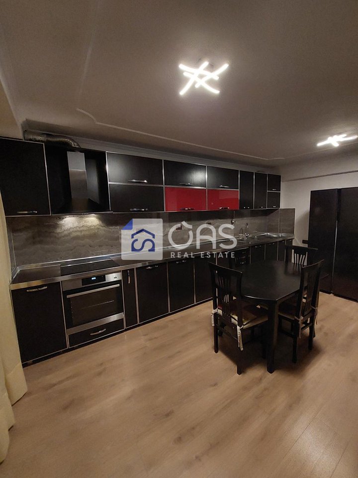 Shitet apartament 2+1 ne Myslym Shyr