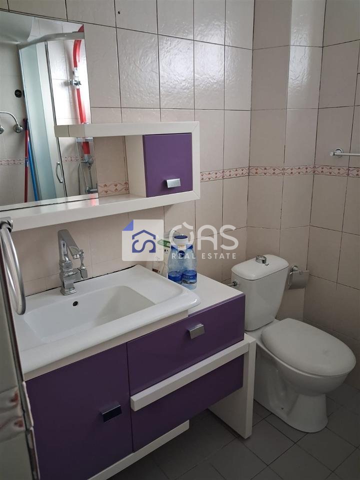 Affittasi appartamento 1+1 a Petro Nini