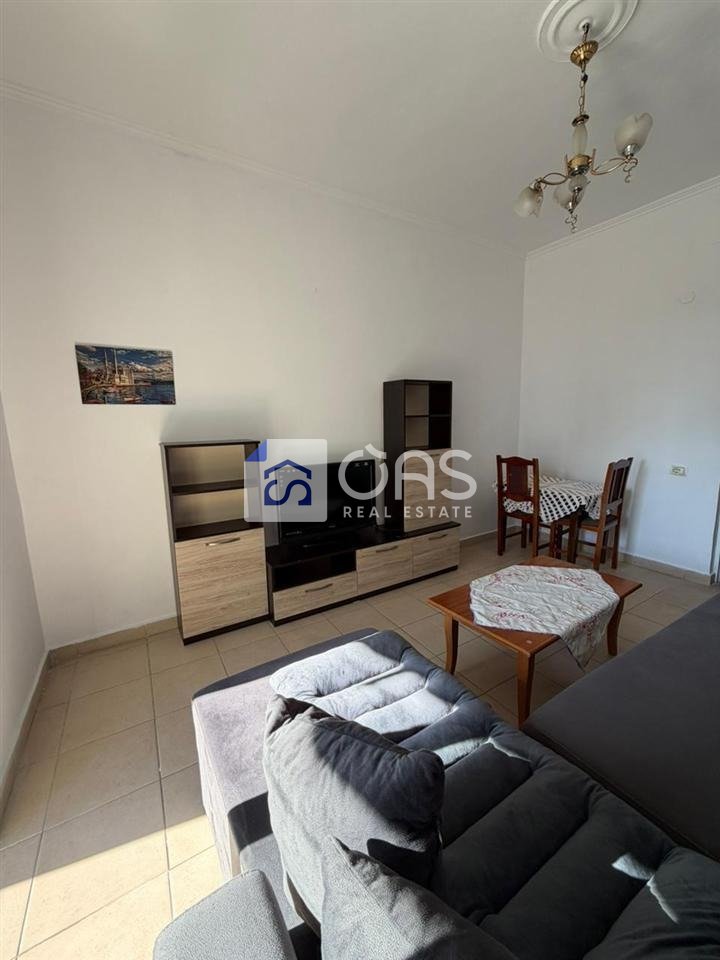Apartament 1+1 Me Qira në Ish Parku, Tiranë - 400€ | 60 m²