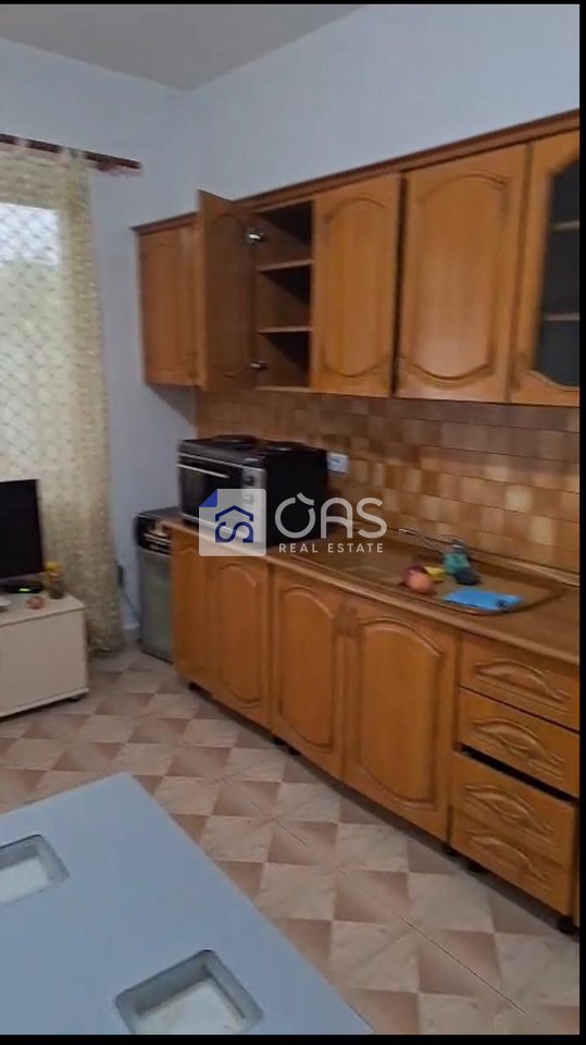 Appartamento in affitto 1+1+Posto auto in Bulevardi i Ri