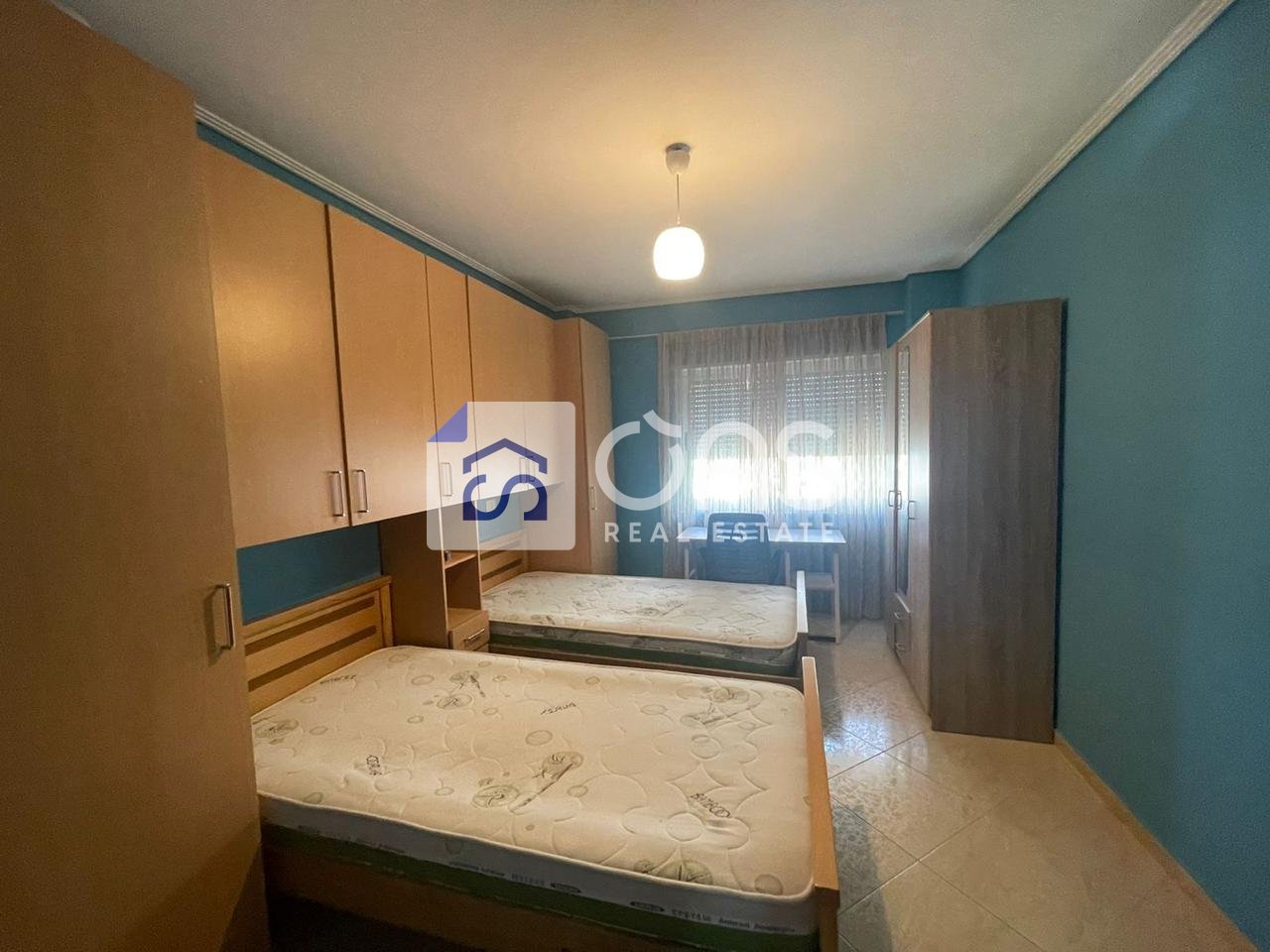 Shitet apartament 2+1 tek ish Parku