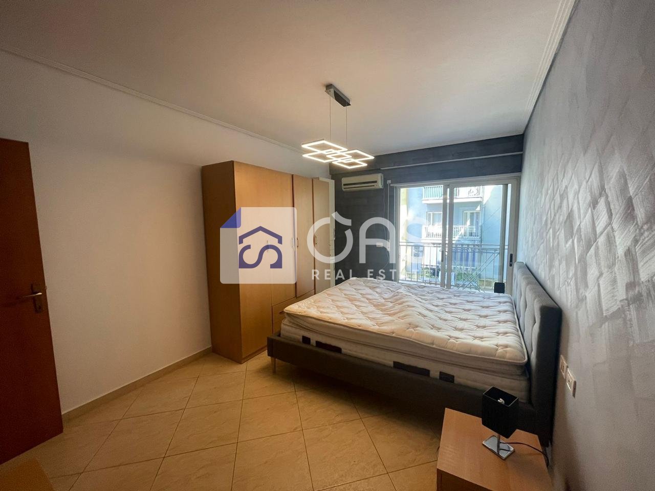 Shitet apartament 2+1 tek ish Parku