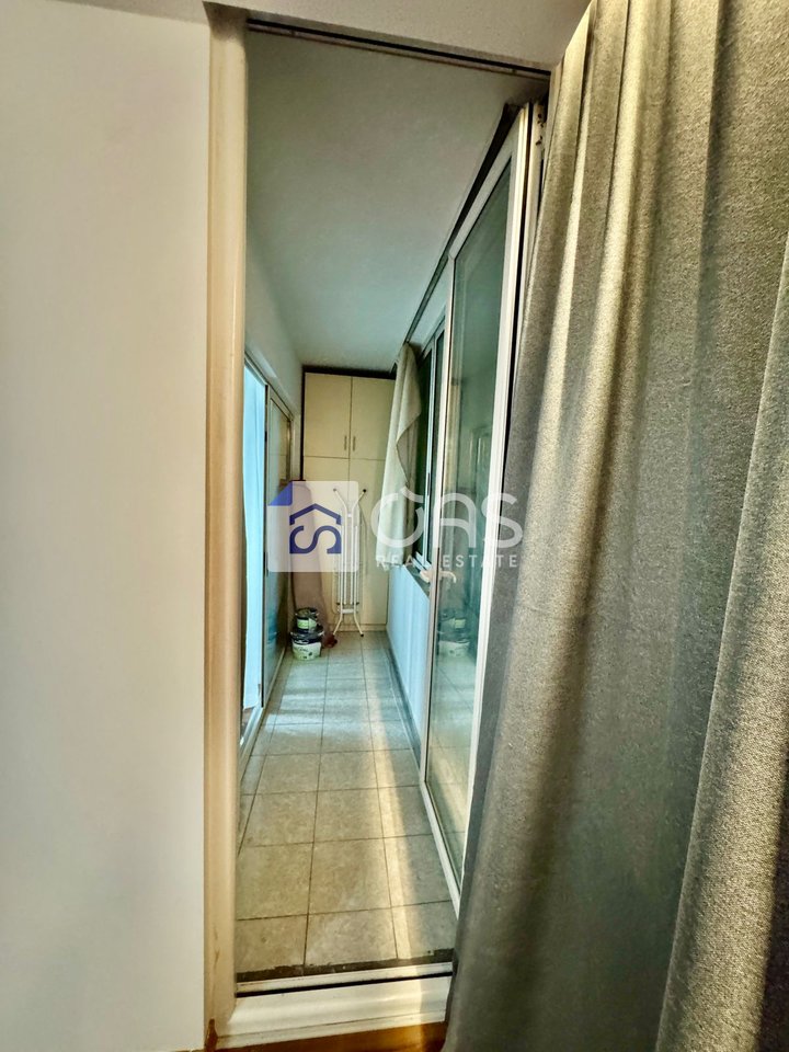 Jepet me qera apartament 1+1 tek Komuna Parisit