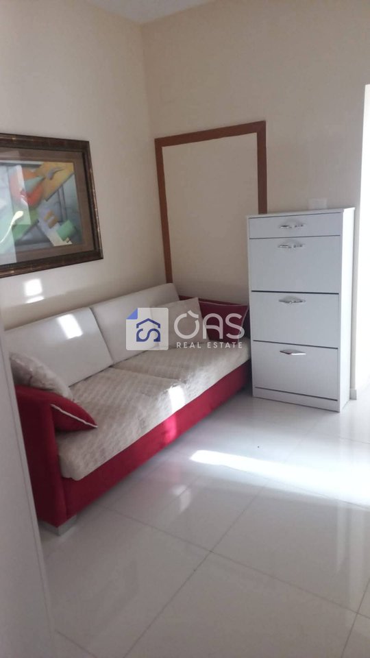 Studio apartment for rent in the Center