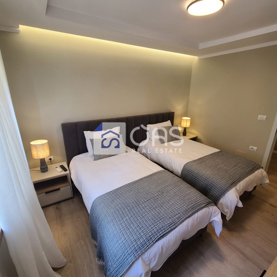 Si affitta appartamento 1+1 vicino al Mercato Cam