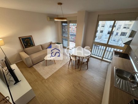Appartamento 1+1 in affitto in Via Kavaja, Tirana - €750 | 70 m²