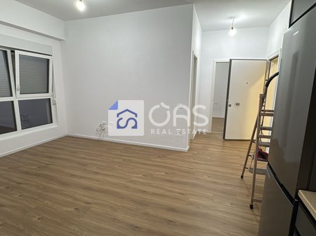 Ambient Komercial 1+1 Me Qira tek Ali Demi, Tiranë - 300€ | 55 m²