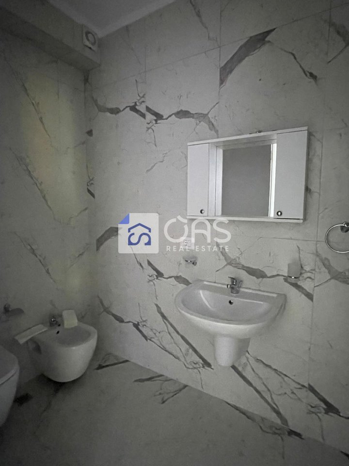 Jepet me qera apartament 2+1+2+Parkim tek Myslym Shyri