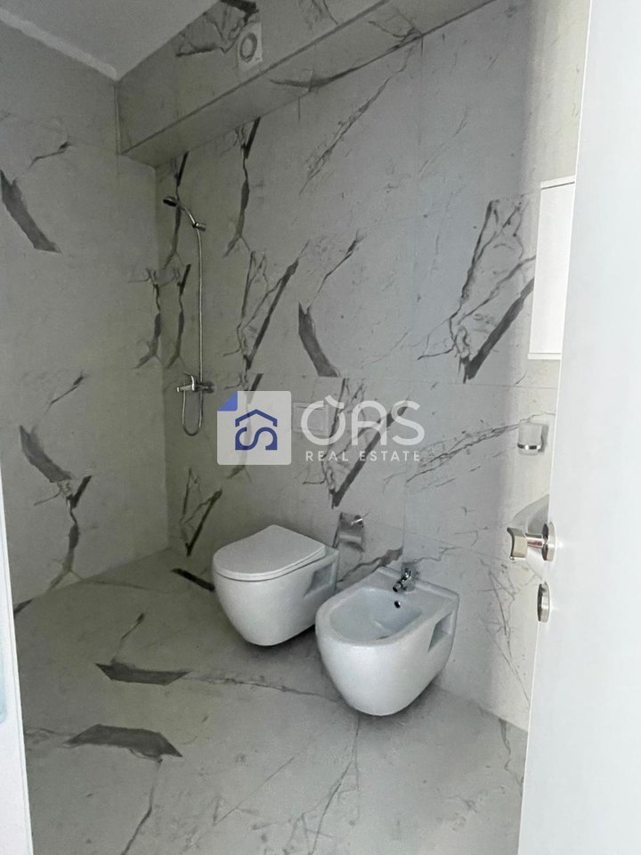 Jepet me qera apartament 2+1+2+Parkim tek Myslym Shyri