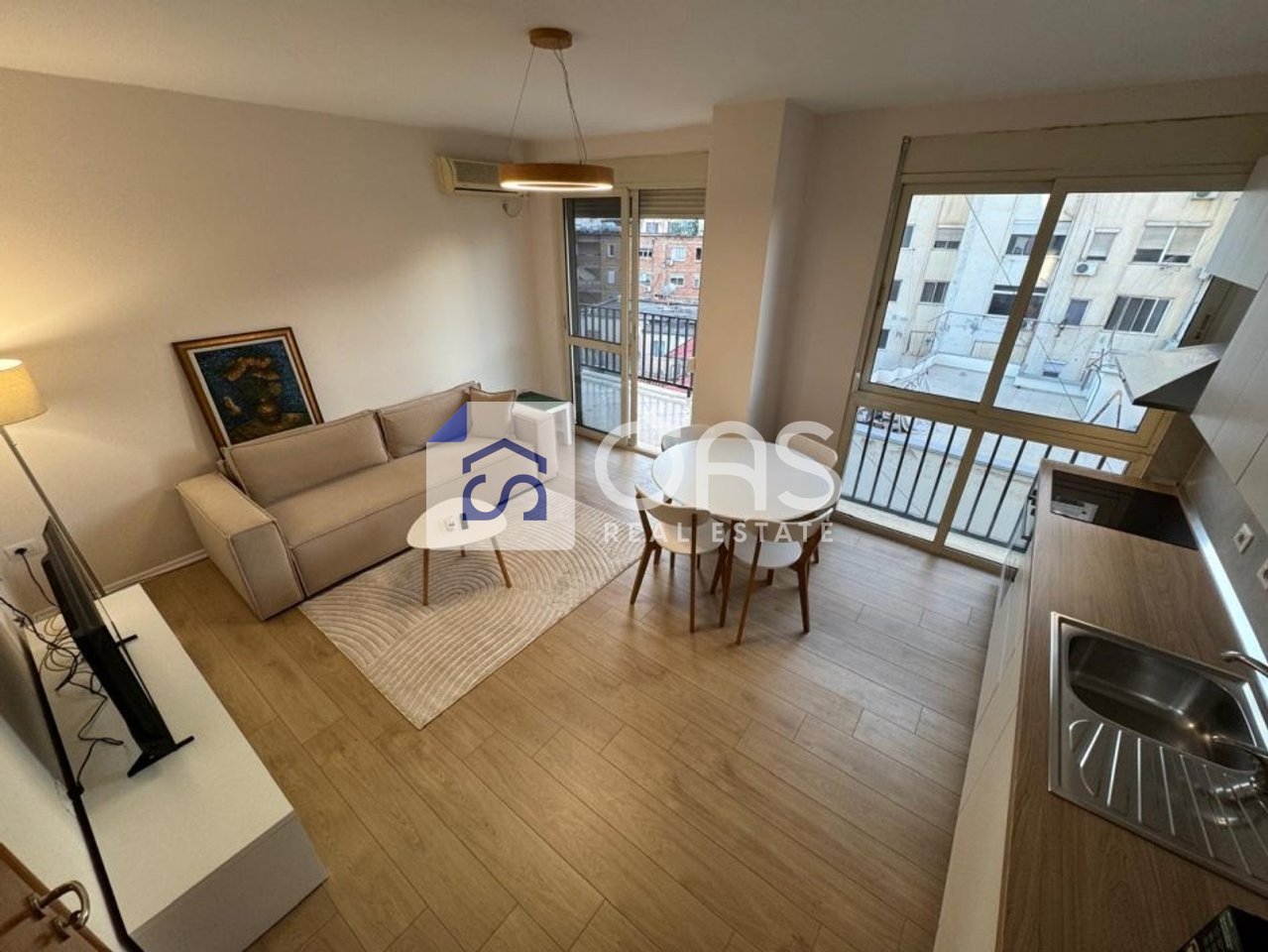 Appartamento 1+1 in affitto in Via Kavaja, Tirana - €750 | 70 m²