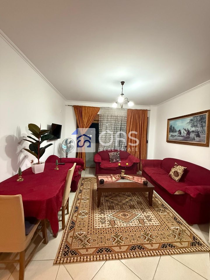 Jepet apartament 2+1 me qera te Komuna e Parisit