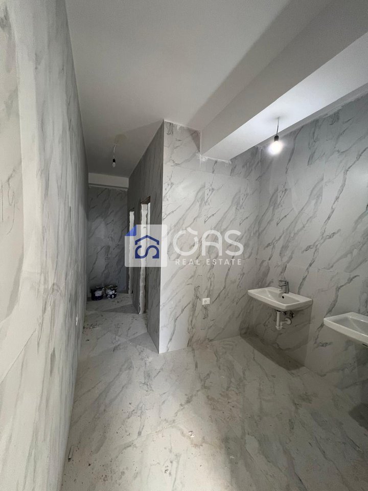 Ambient Komercial tek Rezidenca Kaimi, Tiranë - 3000€ | 216 m²