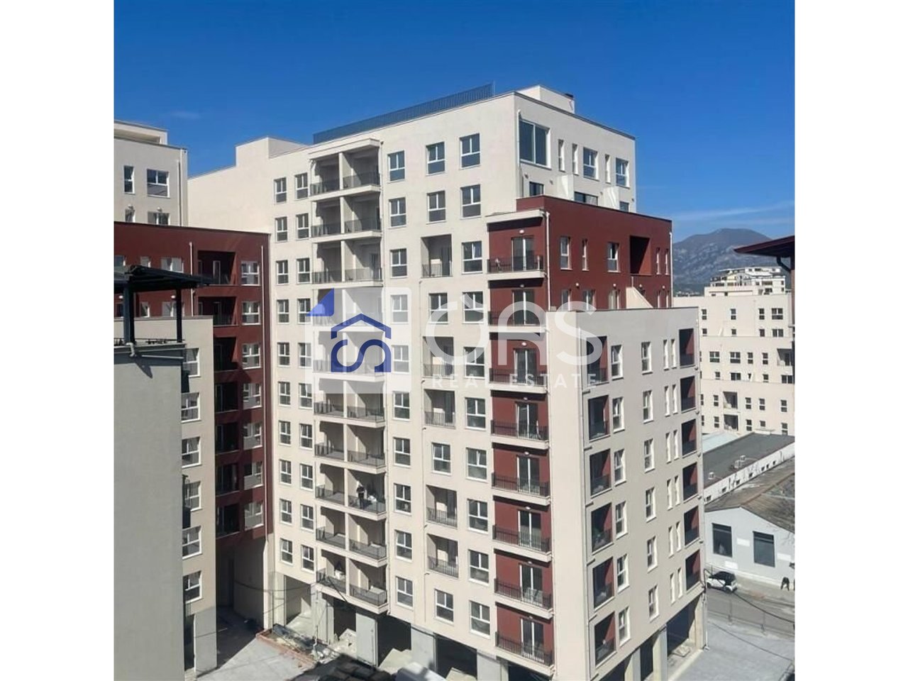 Apartment 1+1 for sale at Aura Complex (Dritan Hoxha Street)