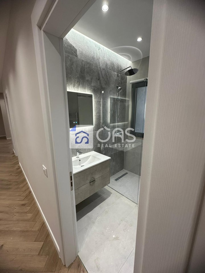 Apartament 2+1+2 Me Qira në Astir, Tiranë - 1100€ | 128 m²