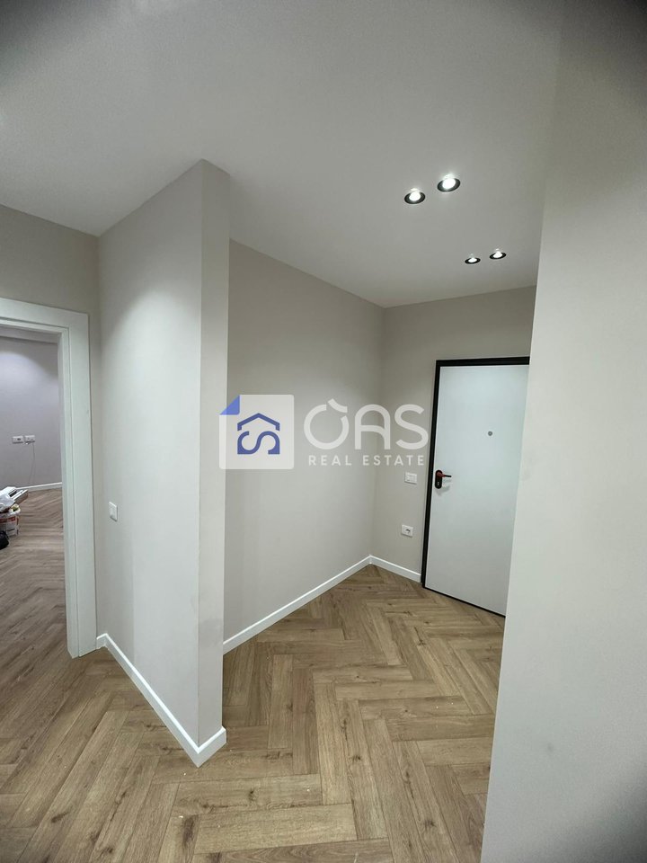 Apartament 2+1+2 Me Qira në Astir, Tiranë - 1100€ | 128 m²