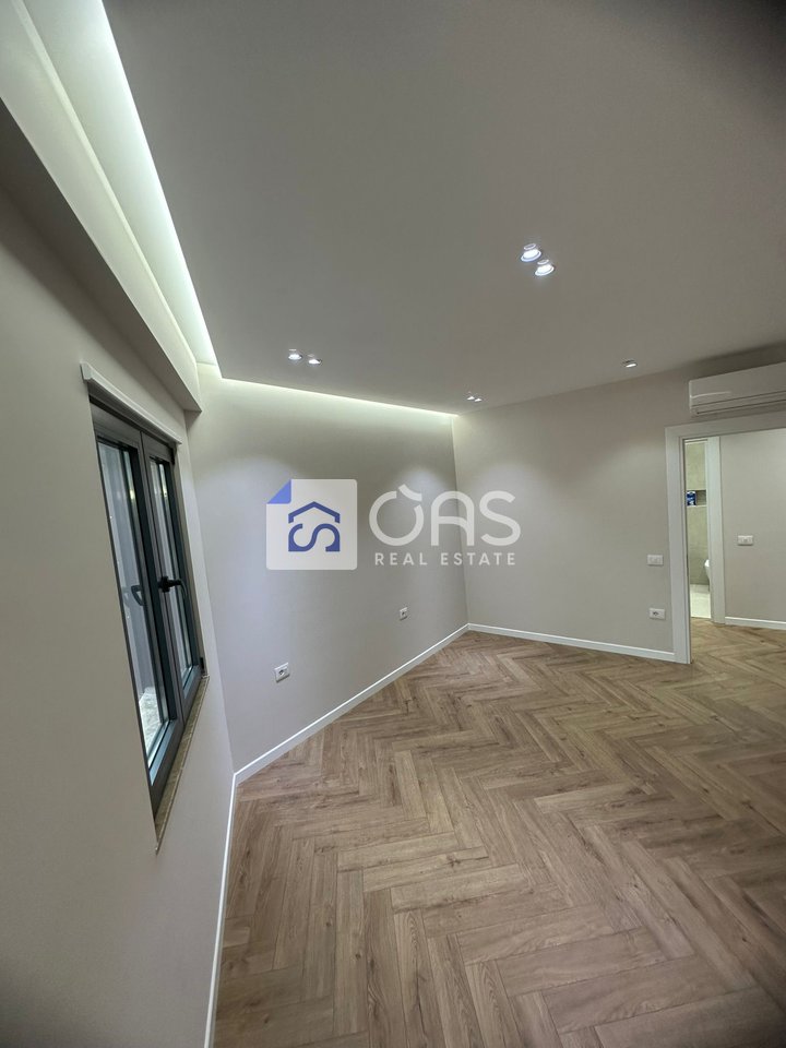 Apartament 2+1+2 Me Qira në Astir, Tiranë - 1100€ | 128 m²