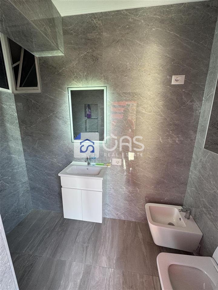 Apartament 2+2 Me Qira në Pazarin e Ri, Tiranë - 1200€ | 95 m²