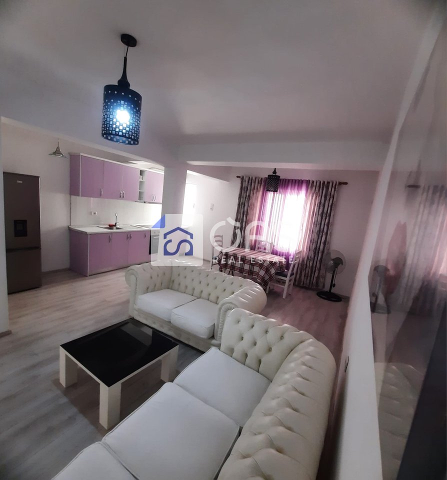 Appartamento 2+1 in affitto a Bllok