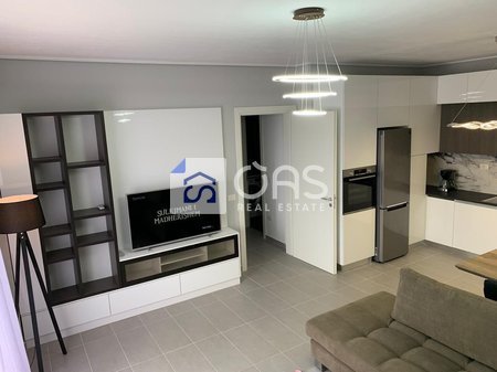 Apartament 2+1 Me Qira në Liqeni i Thatë, Tiranë - 600€ | 99 m²