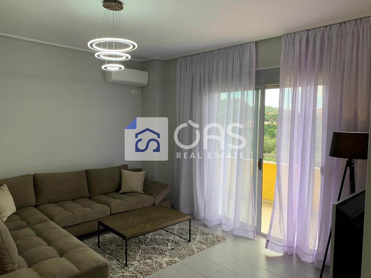 Apartament 2+1 Me Qira në Liqeni i Thatë, Tiranë - 600€ | 99 m²