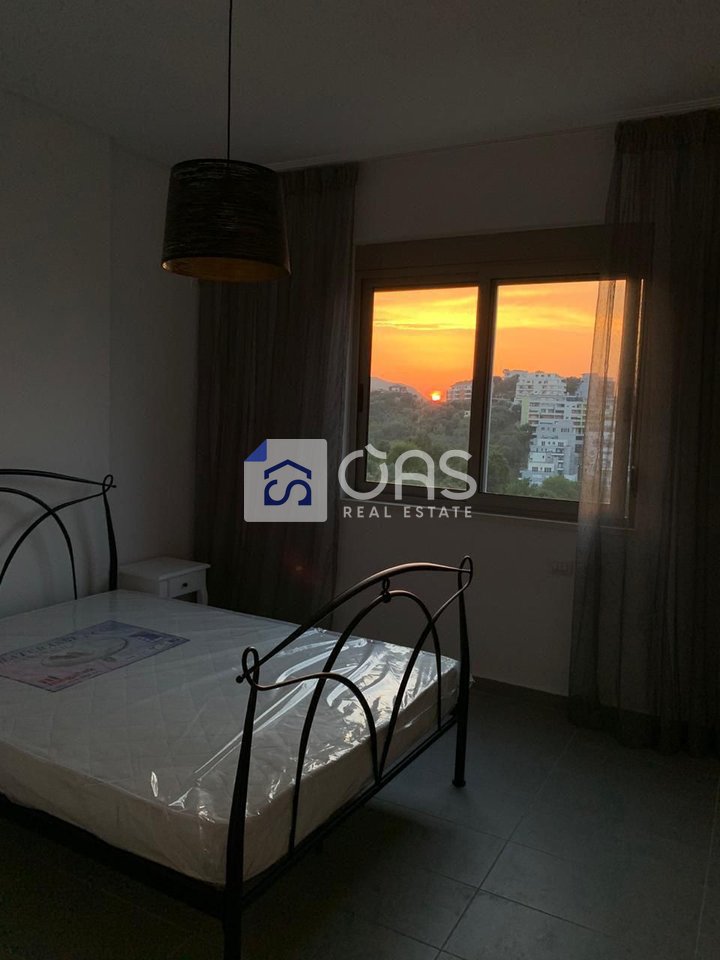 Apartament 2+1 Me Qira në Liqeni i Thatë, Tiranë - 600€ | 99 m²