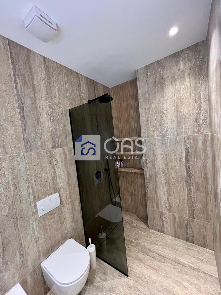 For Rent Apartment 2+1+2+Balcony Near Komuna e Parisit