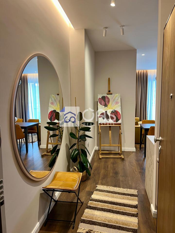 For Rent Apartment 2+1+2+Balcony Near Komuna e Parisit