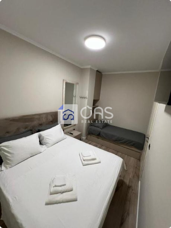 Apartament 1+1 Me Qira në Qendër të Tiranës - 970€ | 98 m²