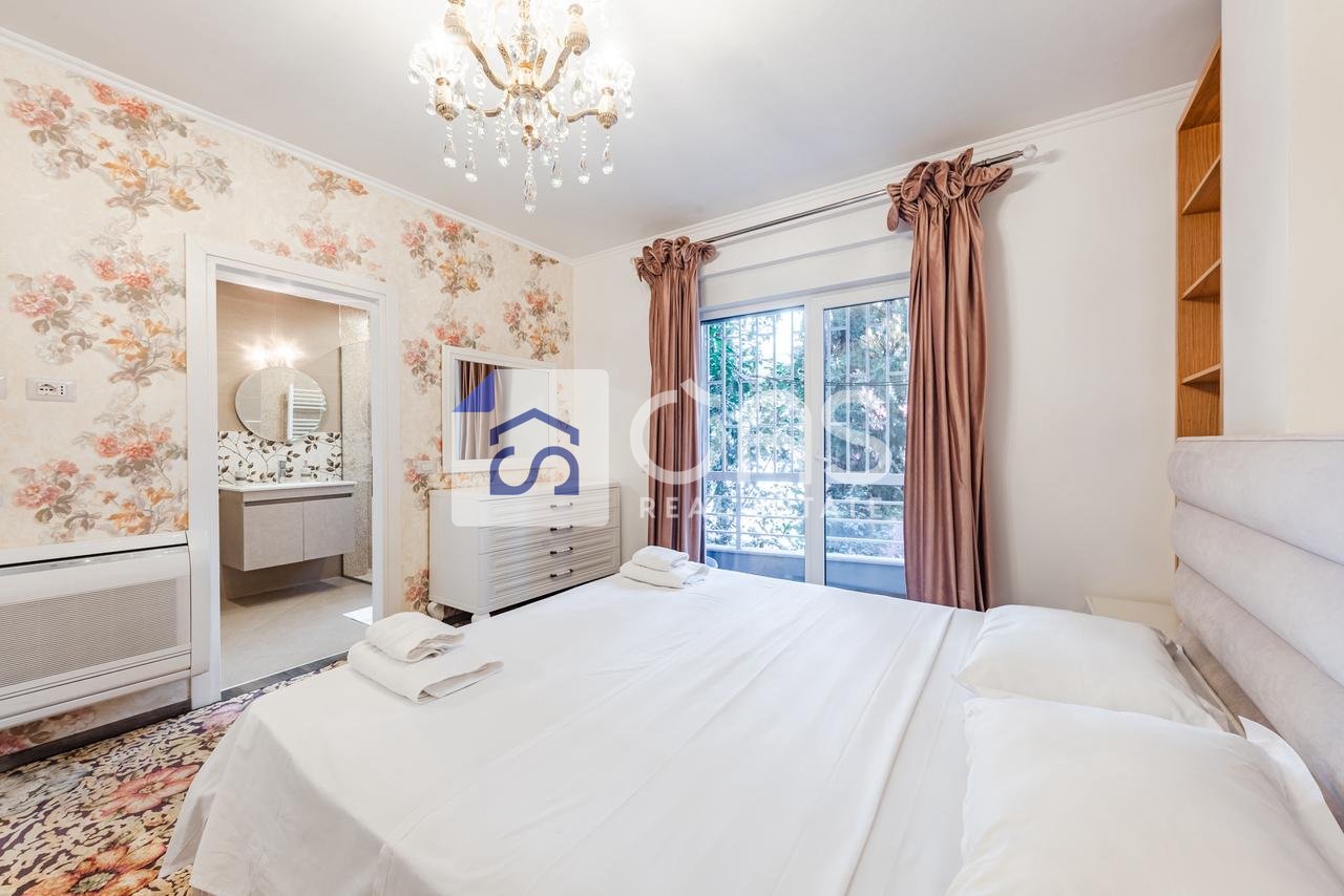 Jepet me Qera Apartament 2+1+2+3Ballkone Tek Liqeni i Thate