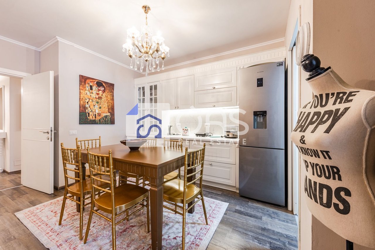 Jepet me Qera Apartament 2+1+2+3Ballkone Tek Liqeni i Thate