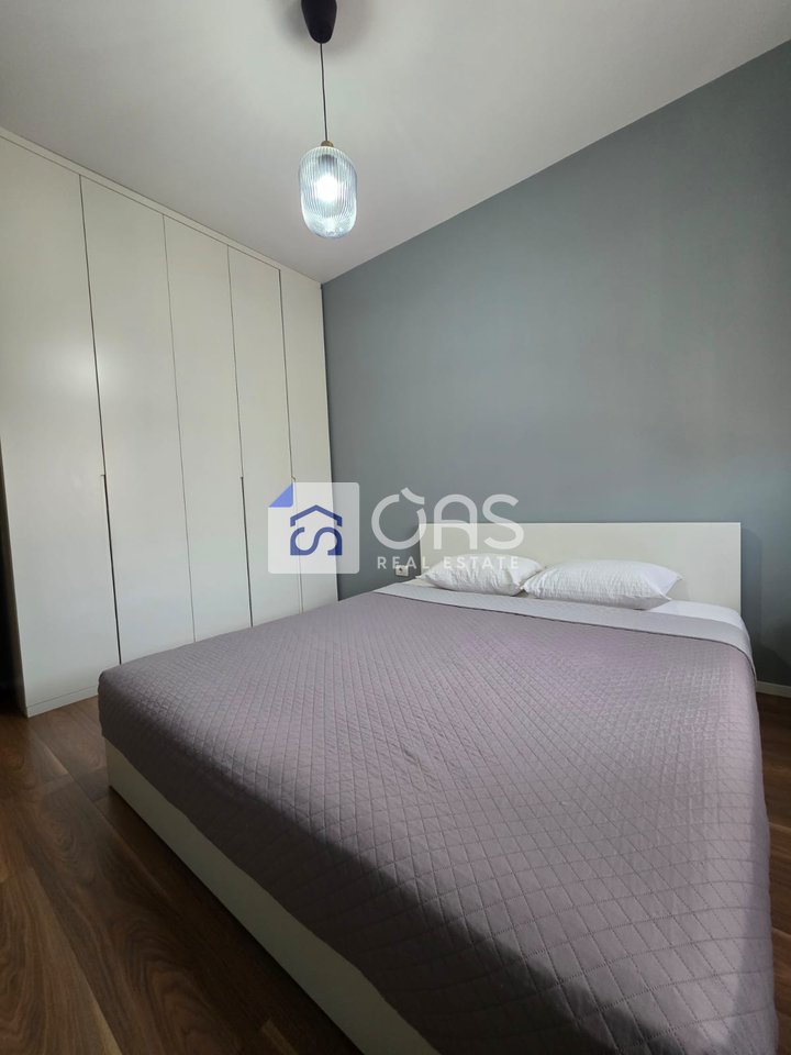 Apartament 1+1 Me Qira në Liqeni i Thatë, Tiranë – 600€ | 60 m²