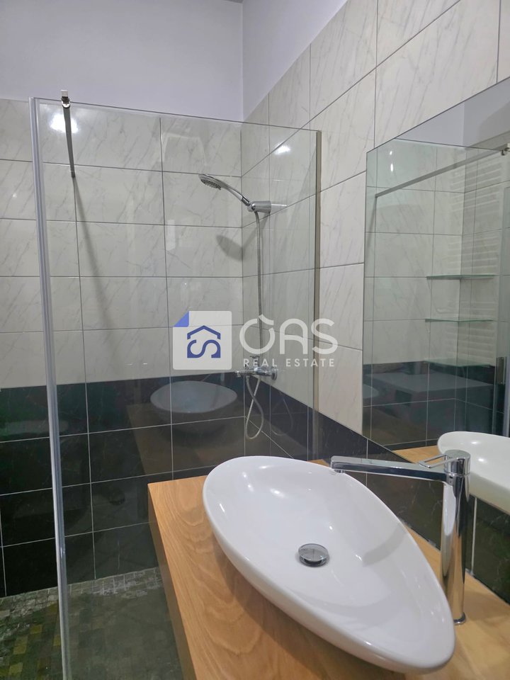 Apartament 1+1 Me Qira në Liqeni i Thatë, Tiranë – 600€ | 60 m²