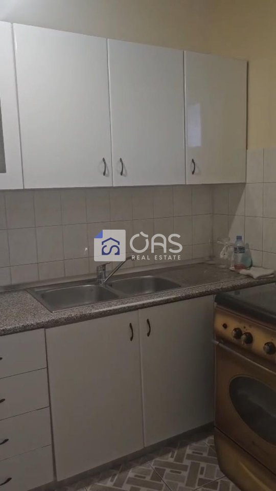 Appartamento 3+1 in affitto su Viale Zogu i Parë, Tirana - 650€ | 90 m²