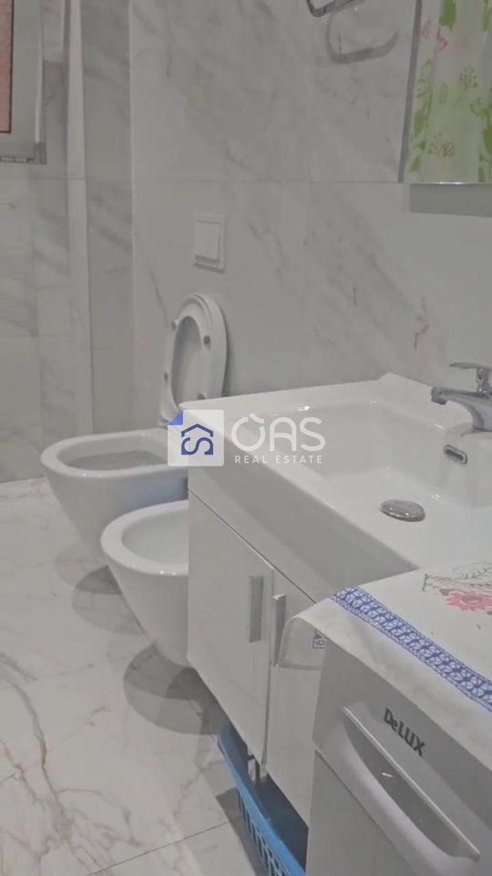 Appartamento 3+1 in affitto su Viale Zogu i Parë, Tirana - 650€ | 90 m²