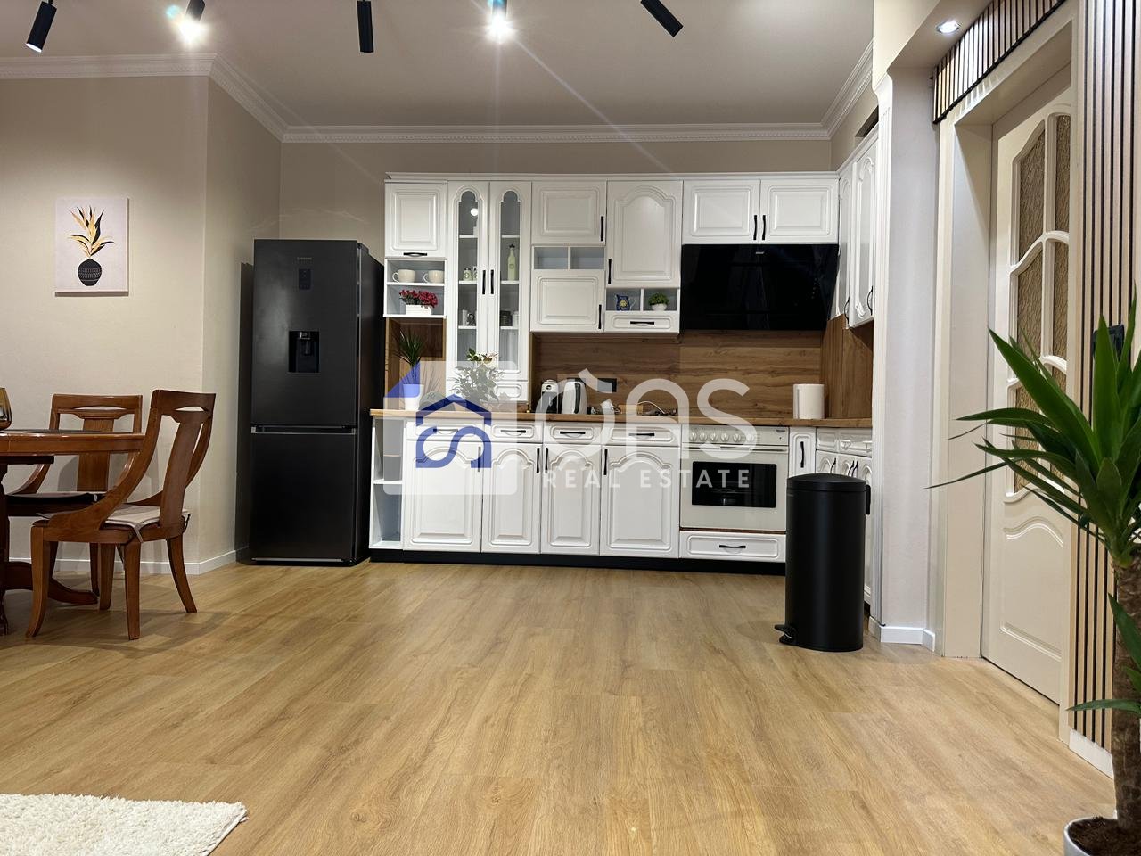 Appartamento 2+1 in affitto a Willson Square, Tirana - 1500€ | 118 m²