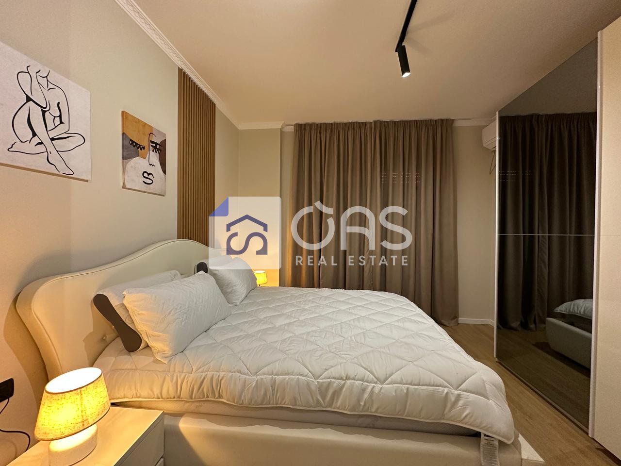 Appartamento 2+1 in affitto a Willson Square, Tirana - 1500€ | 118 m²