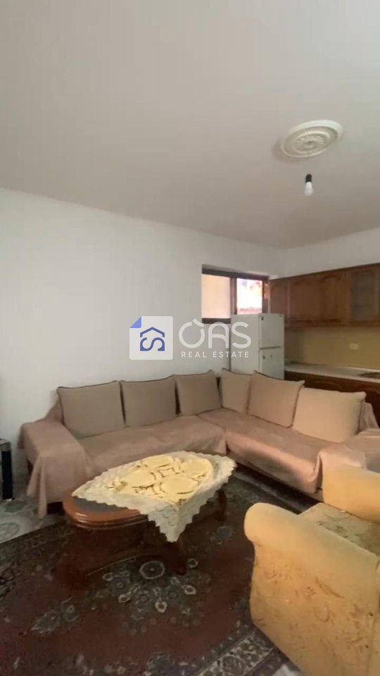 2+1 House for Rent in QSUT Hospital (Mother Teresa), Tirana - 450€ | 95 m²