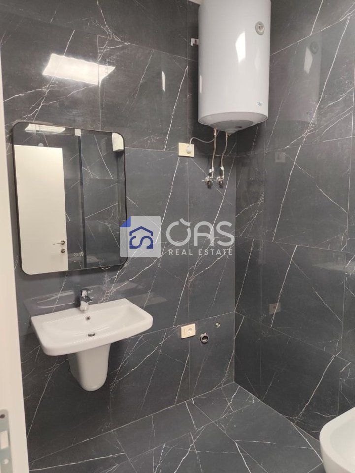 1+1 Apartment for Rent in Mine Peza Golden Tower Residence, Tirana - 550€ | 75 m²