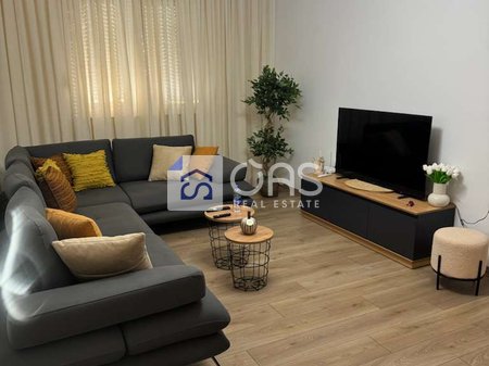 Appartamento 2+1 in affitto in Via Durrës, Tirana - €950 | 90 m²