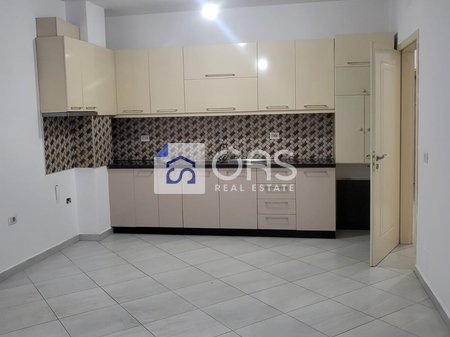 Appartamento 2+1 in affitto a Don Bosco, Tirana – €700 | 95 m²