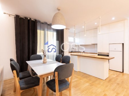 Apartment 2+1 for sale in Zogu Zi.