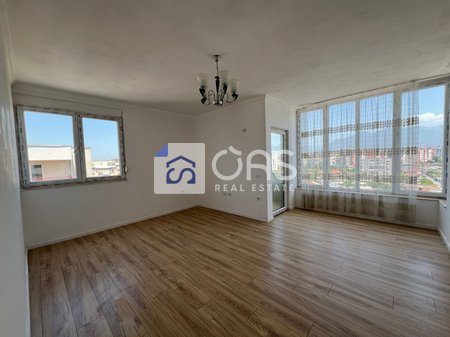 Appartamento in vendita a Yzberisht, Tirana - €87.000 | 64,5 m²