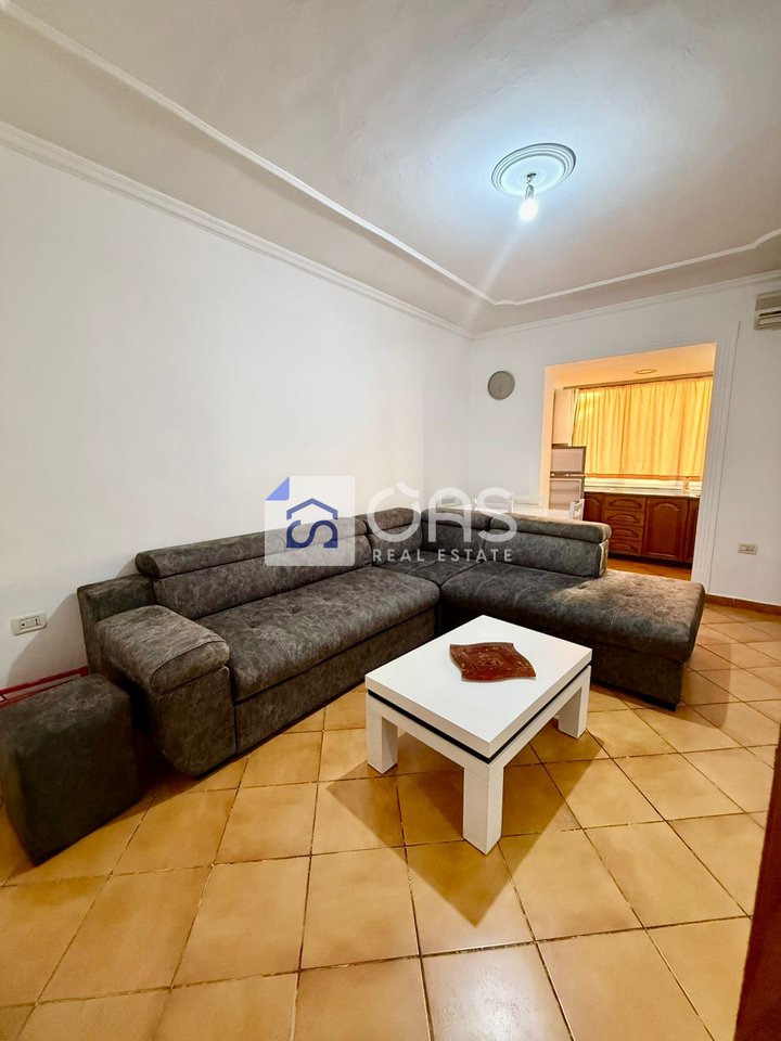 Apartament 2+1 Me Qira në Brryl, Tiranë - 450€ | 80 m²