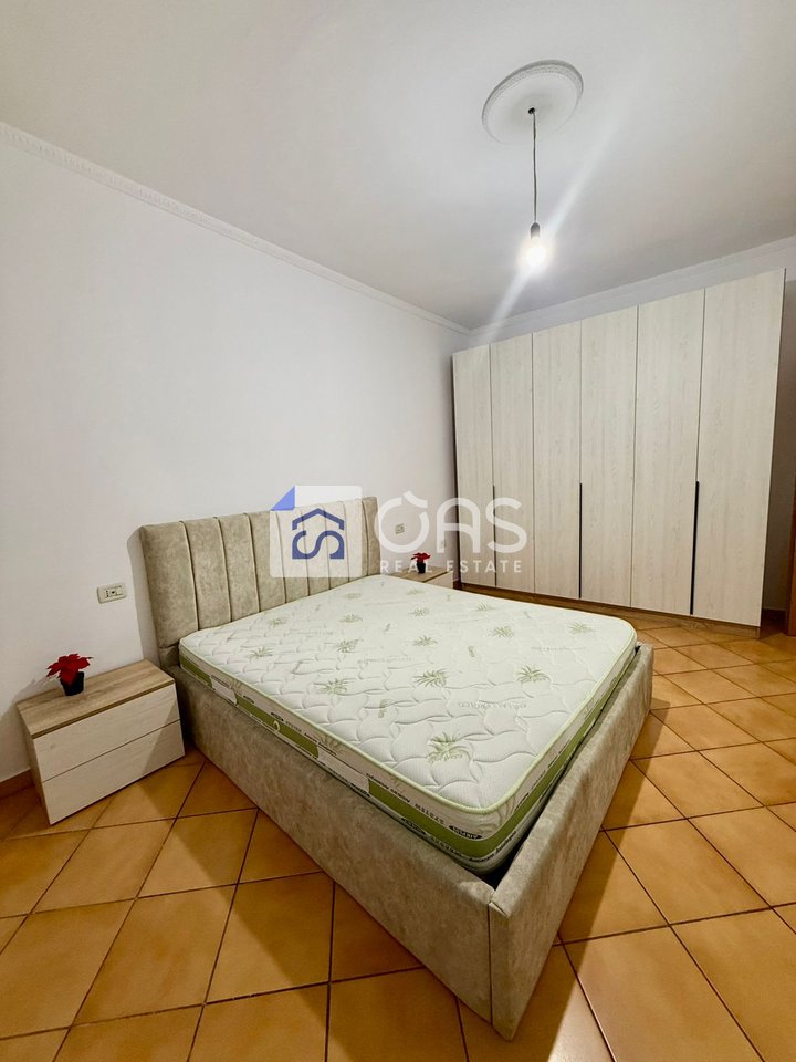 Apartament 2+1 Me Qira në Brryl, Tiranë - 450€ | 80 m²