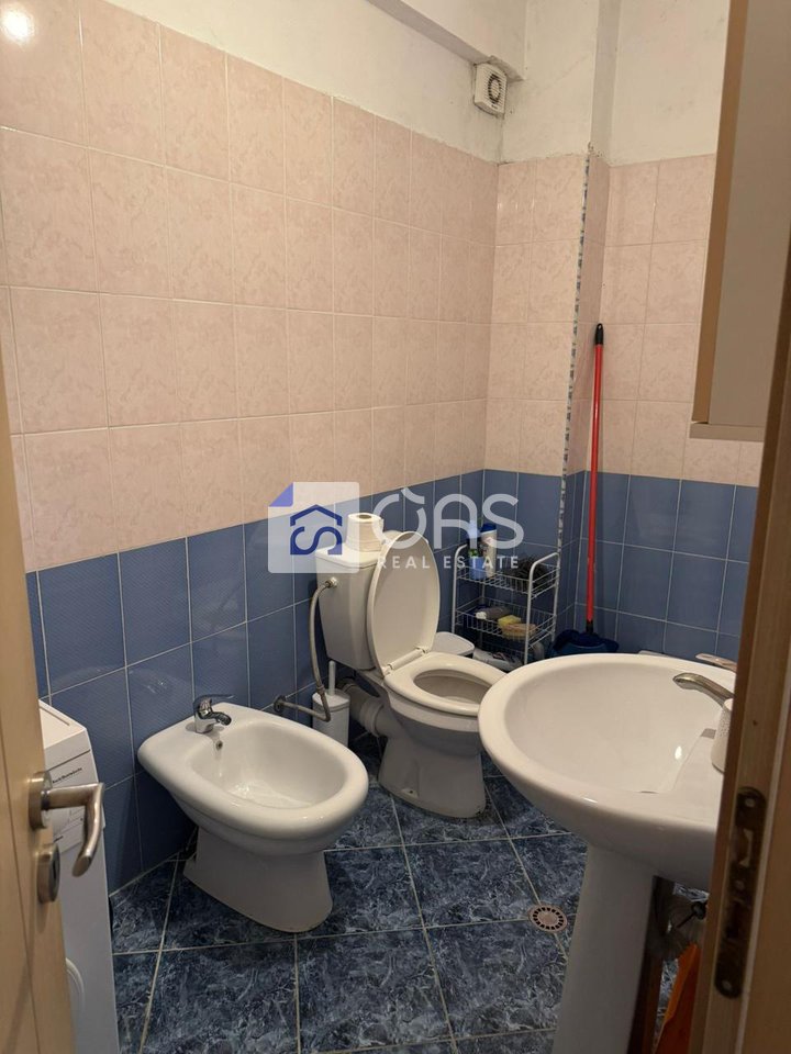 Appartamento 2+1 in Affitto a Fresku, Tirana - 420€ | 85 m²