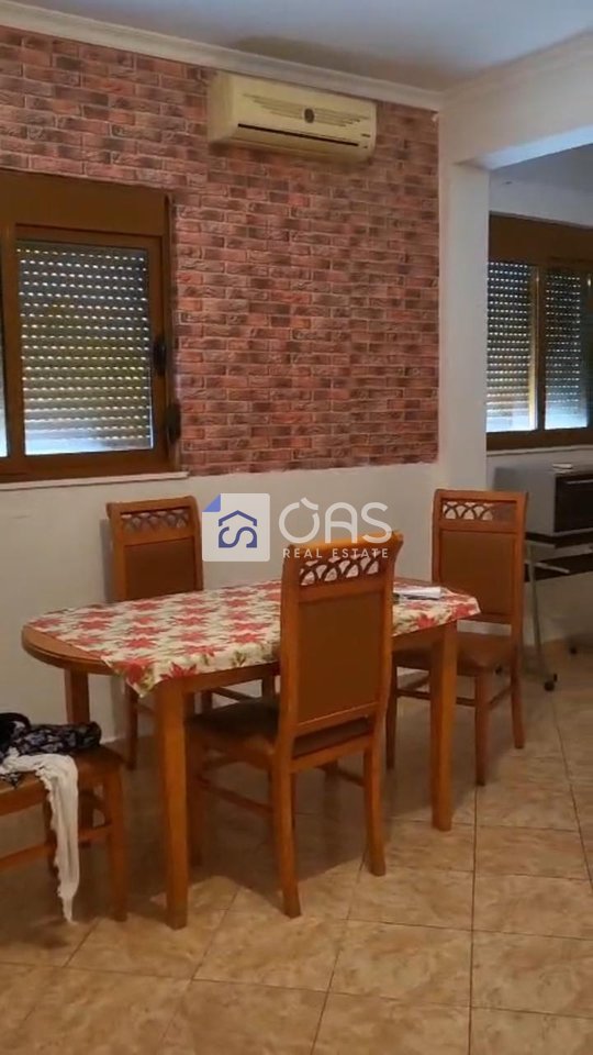 Casa 2+1 in Affitto a American Villas, Tirana - 700€ | 150 m²