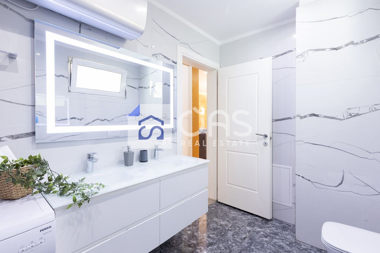 Apartment 2+1 for sale in Zogu Zi.