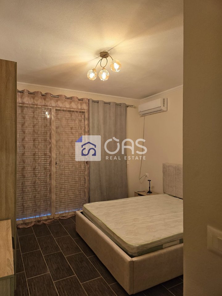 Apartament 2+1 Me Qira në Yzberisht, Tiranë - 500€ | 120 m²